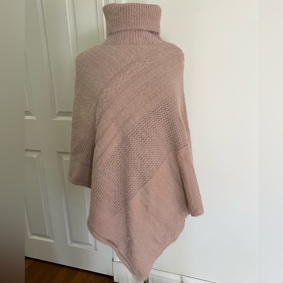 Mia & Tess Fuzzy Shimmering Turtleneck Rose Color Poncho - Picture 2 of 14